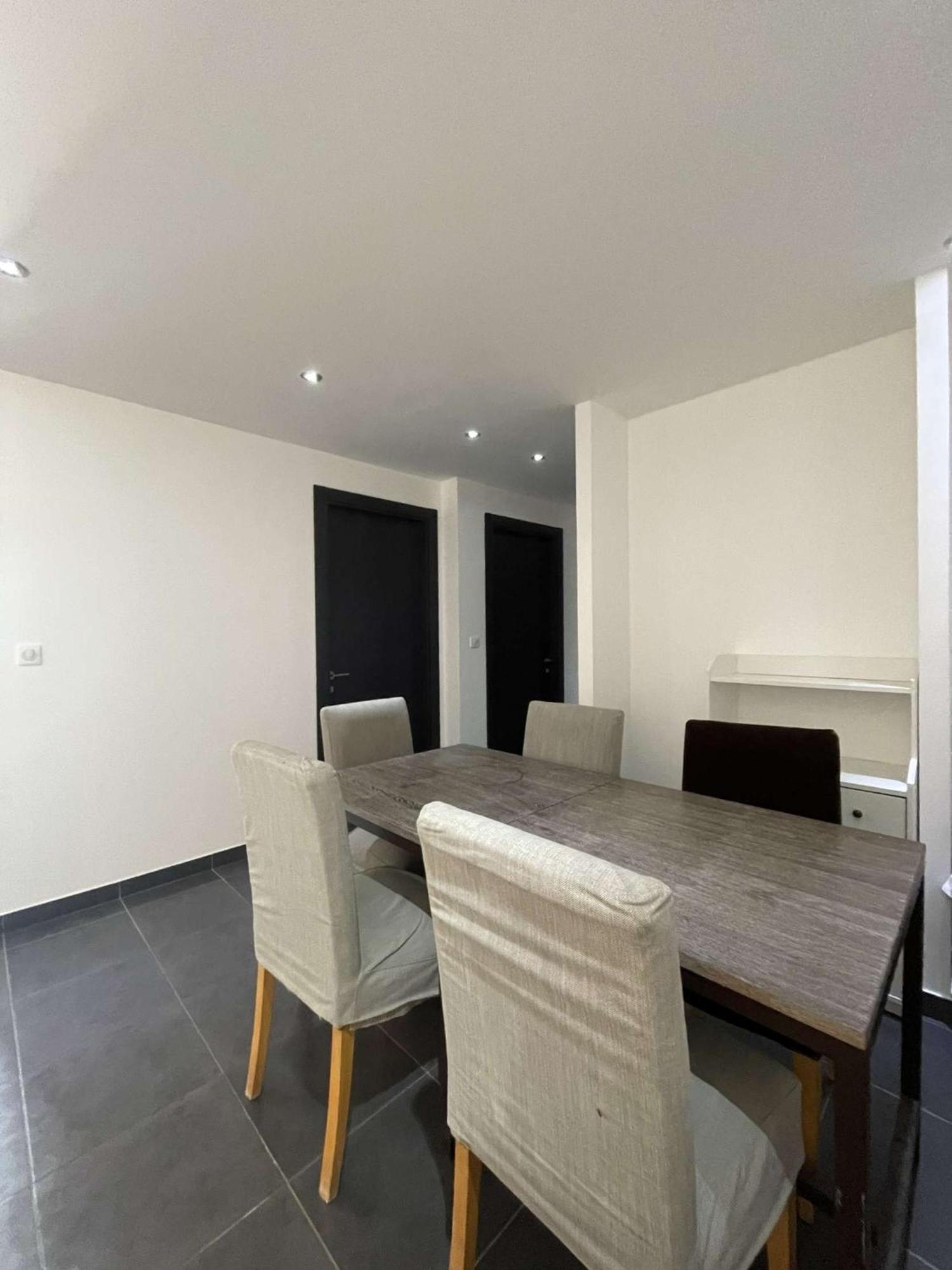 Appartement Neuf, 2 Chambres, Terrasse Plein Sud A Sainte-Maxime Bagian luar foto
