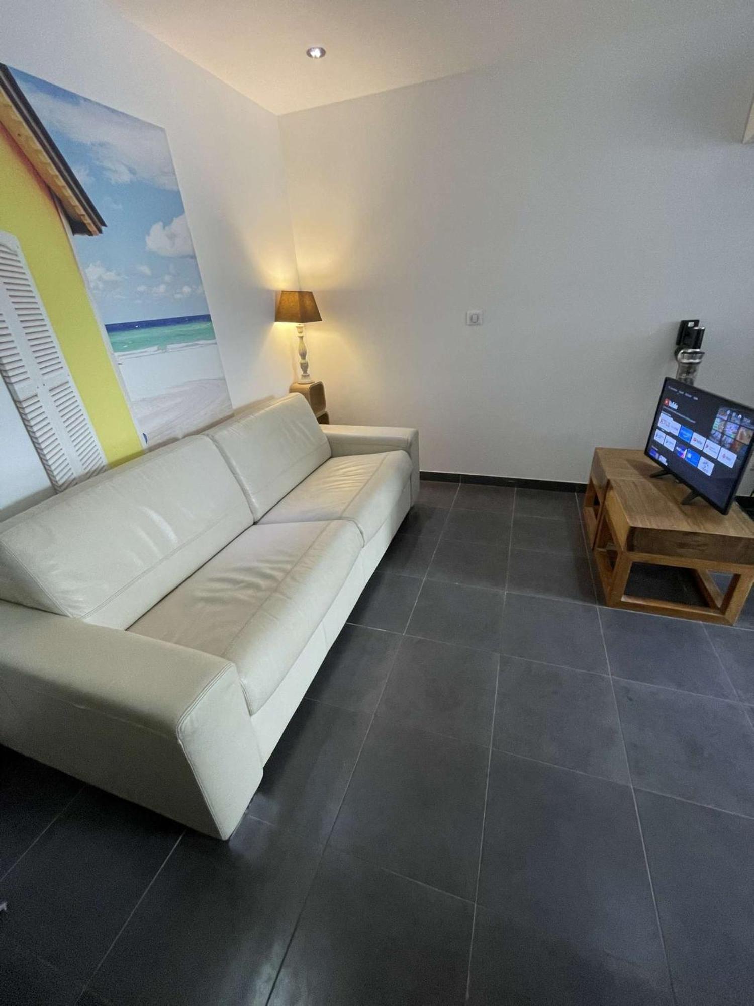 Appartement Neuf, 2 Chambres, Terrasse Plein Sud A Sainte-Maxime Bagian luar foto